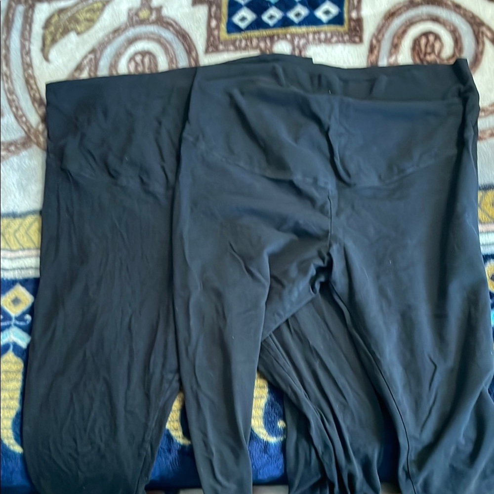 Lot of 2 x Old Navy Maternity Black Stretch Leggings
